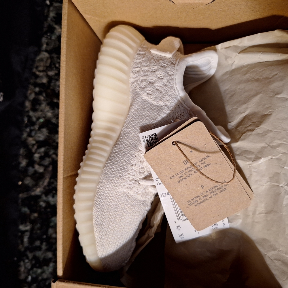 Adidas Yeezy Boost 350 V2 Cream Sneakers